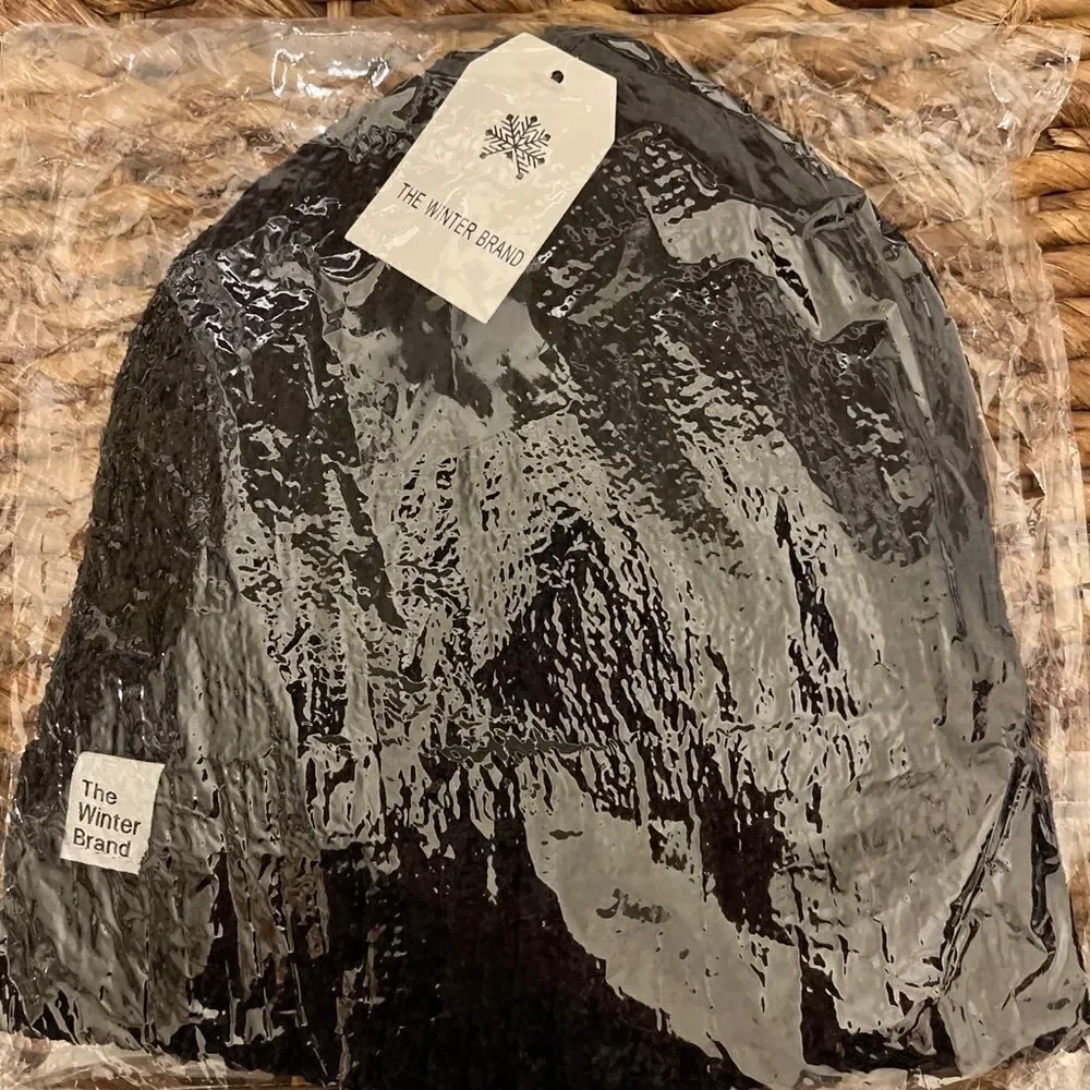The Winter Brand Chenille Beanie • NWT